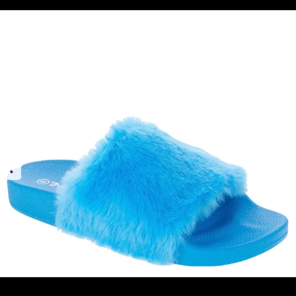 Bearpaw Women's Lucinda Faux Shag Fur Slide Slippers Blue Shag Size 7 M
